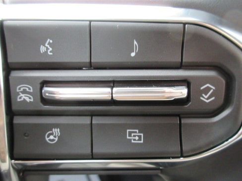New 2026 GMC Acadia Elevation w/ Elevation Premium Package FWD image 20