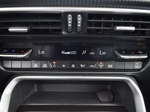 Used 2026 MAZDA CX-90 3.3 Turbo w/ Select Package AWD/4WD image 18
