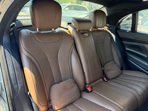Used 2018 Mercedes-Benz S 560 4MATIC Sedan image 15