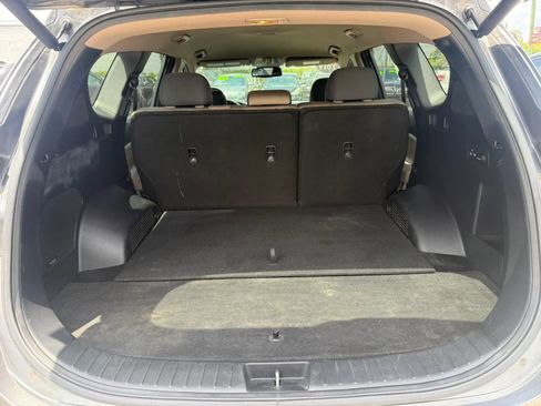 Used 2019 Hyundai Santa Fe SEL FWD image 8