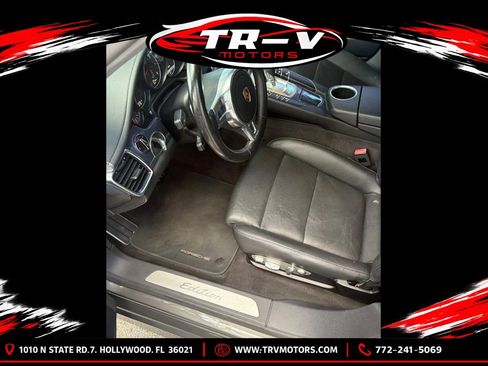 Used 2016 Porsche Panamera 4 Edition AWD/4WD image 10