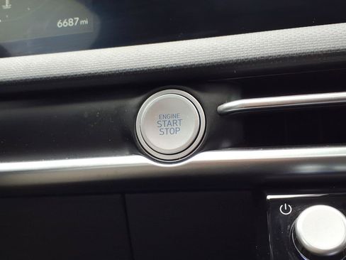 Used 2025 Hyundai Tucson SEL FWD image 19