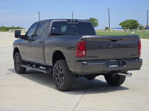 New 2026 RAM 2500 Laramie w/ Night Edition AWD/4WD image 4