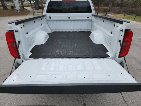 Used 2020 Chevrolet Colorado W/T w/ WT Convenience Package image 7