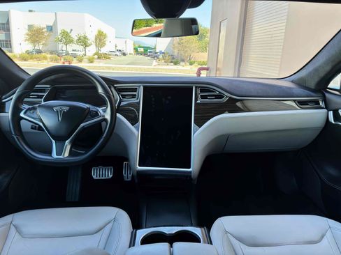 Used 2016 Tesla Model S 90D AWD/4WD image 15