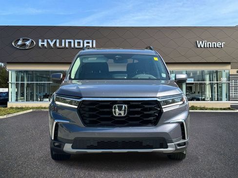 Used 2023 Honda Pilot Elite image 7
