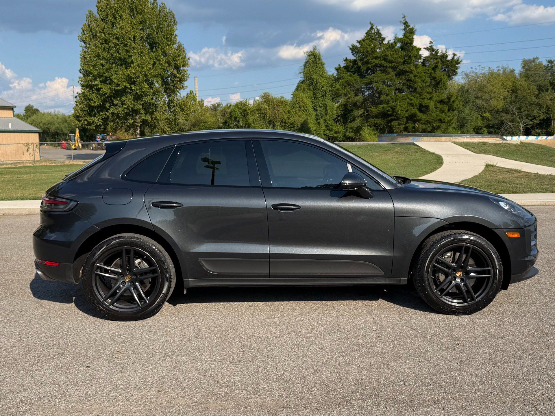 Used 2021 Porsche Macan S AWD/4WD image 4