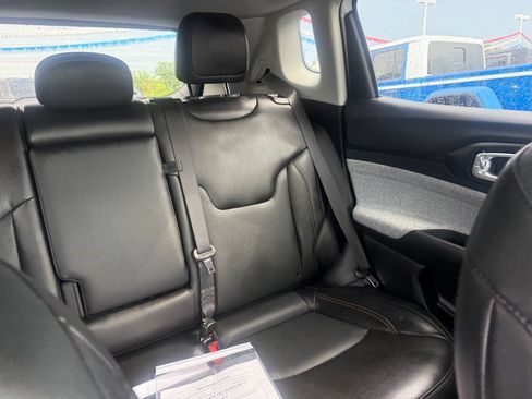 Certified 2022 Jeep Compass Latitude AWD/4WD image 52