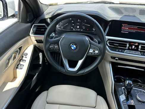 Used 2021 BMW 330i Sedan w/ Convenience Package RWD image 11
