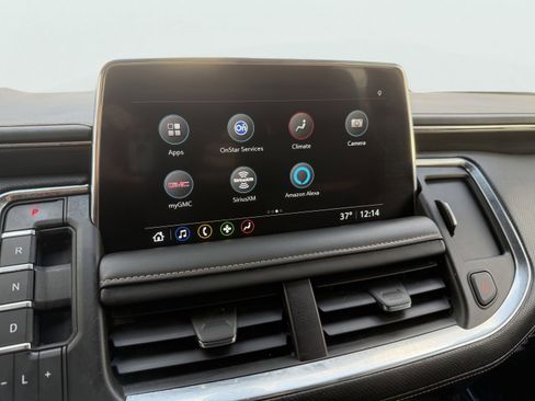 Used 2021 GMC Yukon AT4 w/ Technology Package AWD/4WD image 24