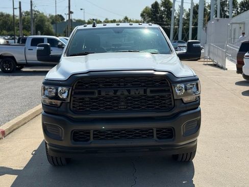 Used 2024 RAM 2500 Tradesman w/ Snow Chief Group AWD/4WD image 3