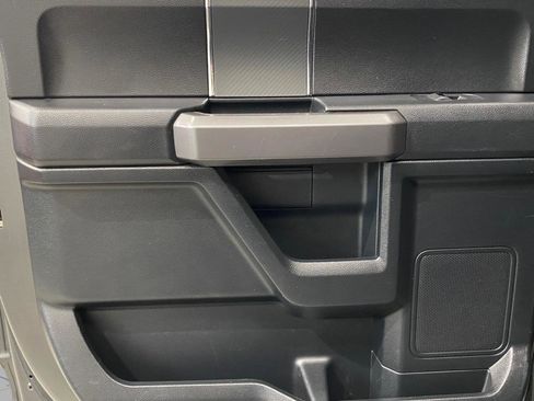 Used 2019 Ford F150 XLT w/ Equipment Group 302A Luxury image 24