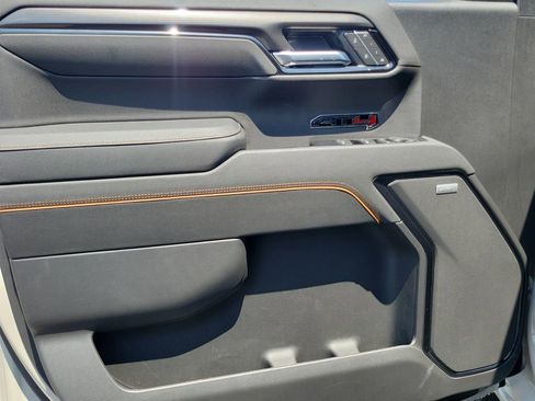 New 2026 GMC Sierra 1500 AT4 w/ AT4 Premium Package AWD/4WD image 10