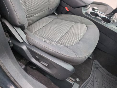 Used 2019 Ford Explorer XLT w/ Equipment Group 201A image 30