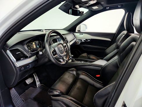 Used 2019 Volvo XC90 T6 R-Design w/ Advanced Package image 17