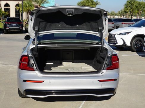 Used 2023 Volvo S60 B5 Plus w/ Climate Package image 32