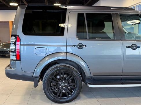 Used 2016 Land Rover LR4 HSE image 17