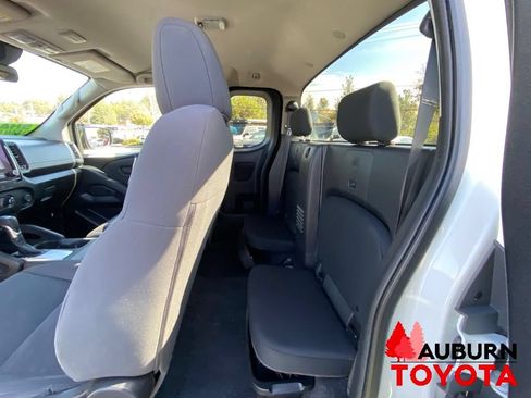 Used 2023 Nissan Frontier 4x4 King Cab image 21