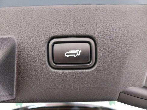 Used 2026 Kia Sportage EX w/ EX Panoramic Sunroof Package image 31