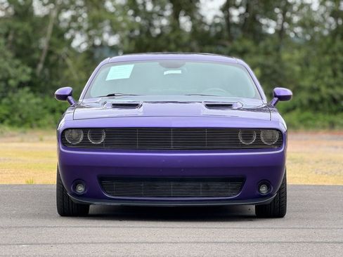 Used 2016 Dodge Challenger R/T Plus RWD image 2