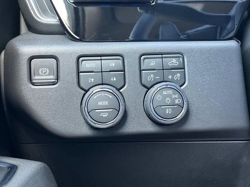 New 2026 Chevrolet Silverado 1500 LT Trail Boss w/ LT Trail Boss Premium Package AWD/4WD image 33