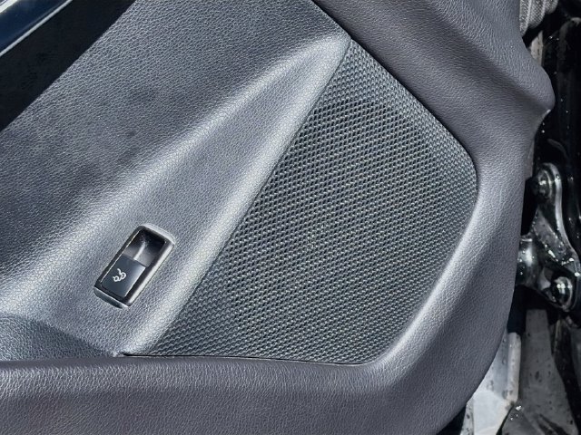Used 2015 Mercedes-Benz CLA 250 4MATIC image 18