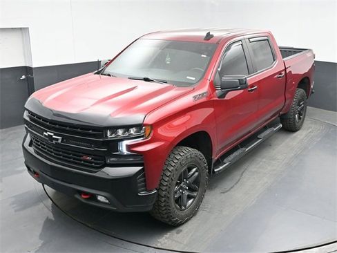 Used 2021 Chevrolet Silverado 1500 LT Trail Boss w/ Convenience Package II image 18