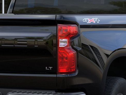 New 2026 Chevrolet Silverado 1500 LT image 11