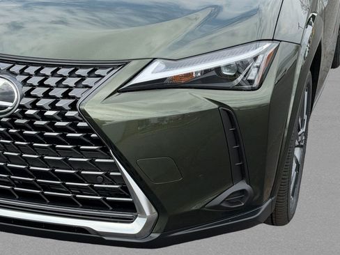New 2026 Lexus UX 300h AWD image 11