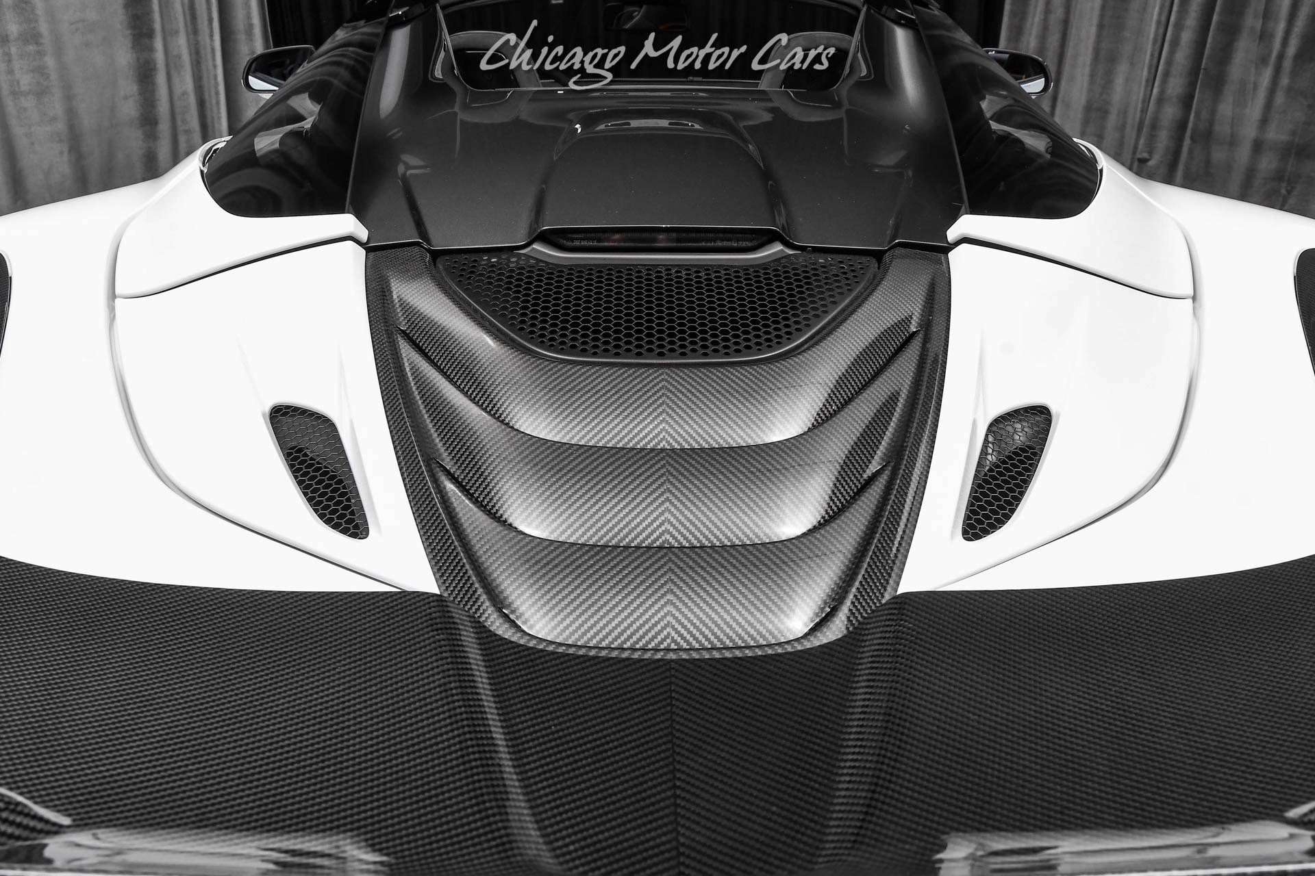 Used 2020 McLaren 720S Performance RWD image 25