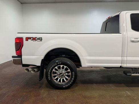 Used 2020 Ford F250 Lariat w/ FX4 Off-Road Package image 34