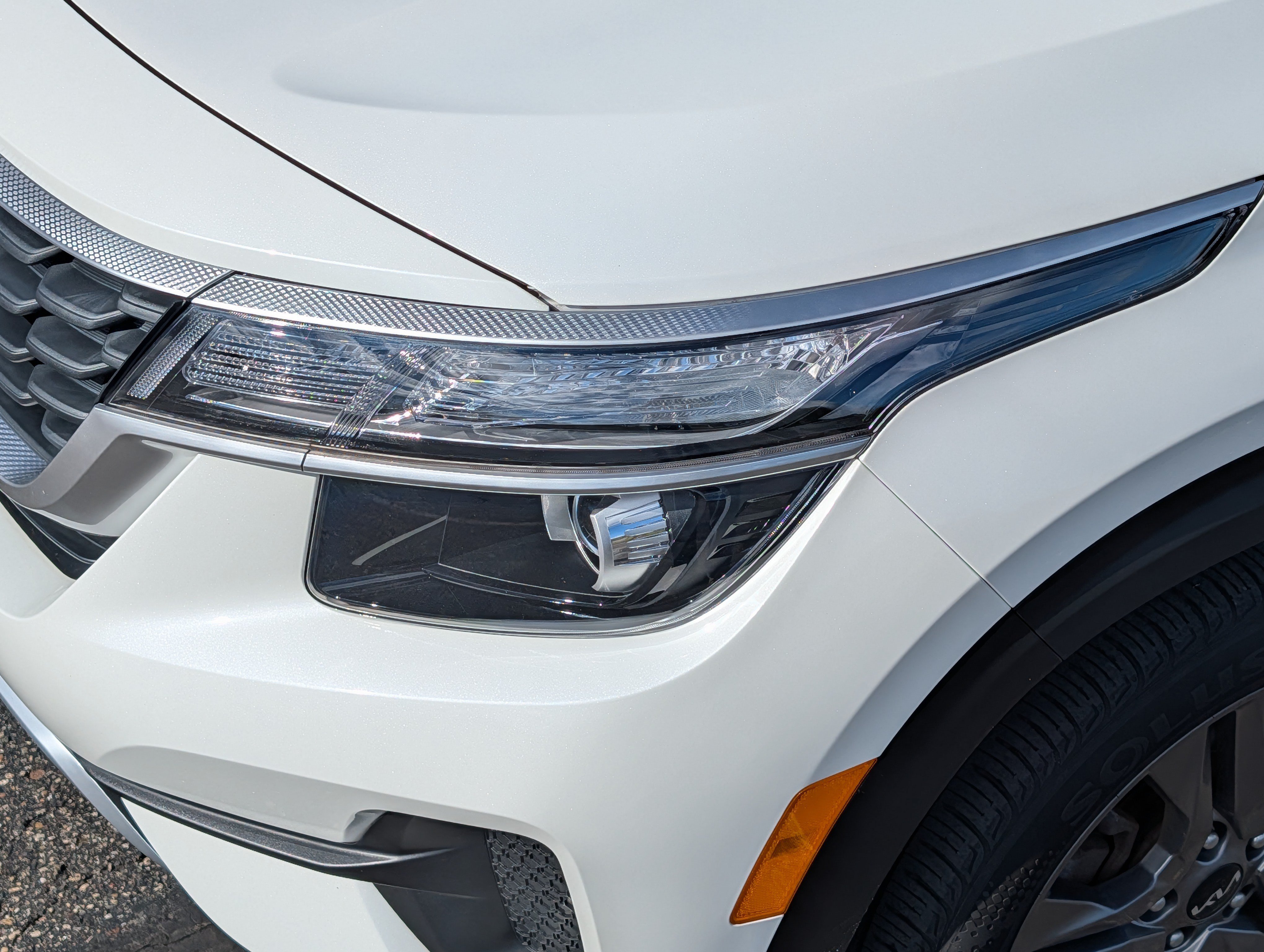 Certified 2023 Kia Seltos LX AWD/4WD image 16