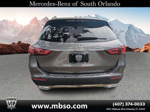 Certified 2022 Mercedes-Benz GLA 250 4MATIC w/ Premium Package Lite image 17