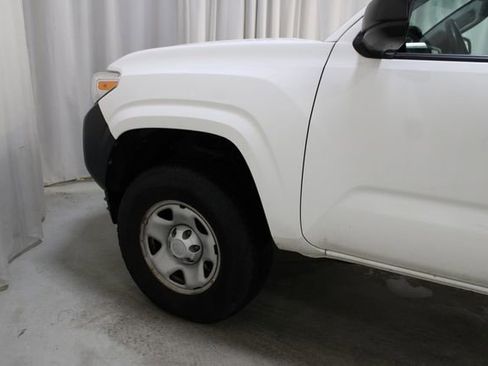 Used 2020 Toyota Tacoma SR image 30