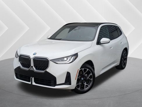 Used 2025 BMW X3 xDrive30i AWD/4WD image 1