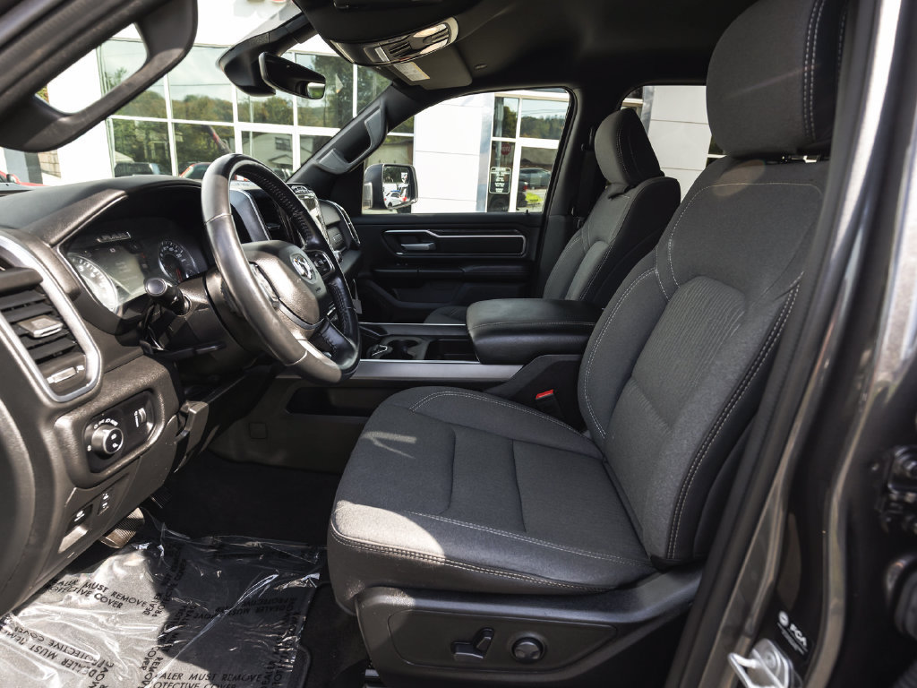 Used 2024 RAM 1500 Big Horn AWD/4WD image 29