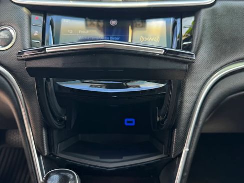 Used 2013 Cadillac XTS FWD image 13