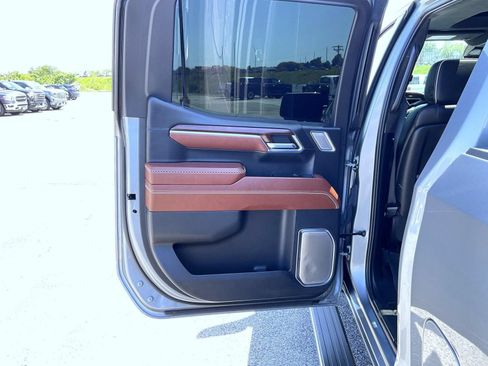 Certified 2024 GMC Sierra 1500 Denali Ultimate AWD/4WD image 22