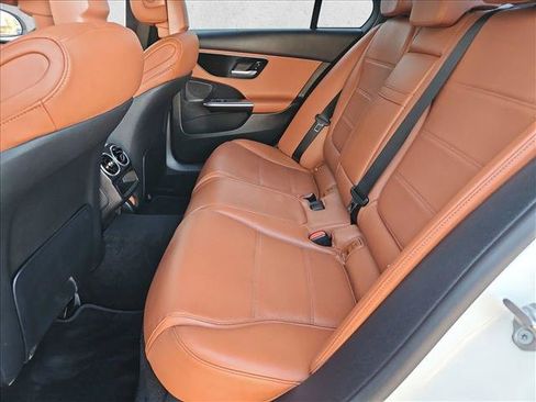 Used 2022 Mercedes-Benz C 300 4MATIC Sedan image 19