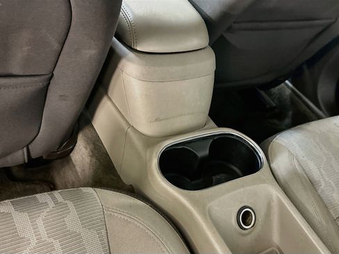 Used 2013 Chevrolet Volt FWD image 26