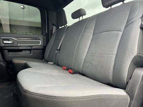 Used 2021 RAM 3500 Big Horn image 19