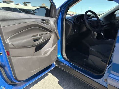 Used 2017 Ford Escape S FWD image 10