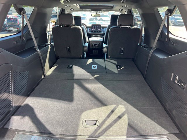 Used 2021 GMC Yukon XL AT4 w/ AT4 Premium Plus Package AWD/4WD image 27