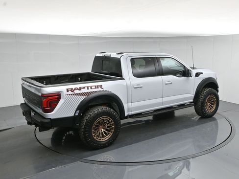Used 2025 Ford F150 Raptor image 44