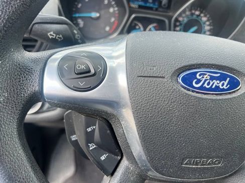 Used 2015 Ford Escape SE w/ Equipment Group 201A FWD image 22