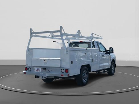 New 2026 Ford F350 XL w/ XL Chrome Package image 5