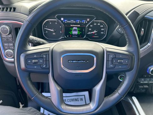 Used 2023 GMC Sierra 3500 Denali AWD/4WD image 33