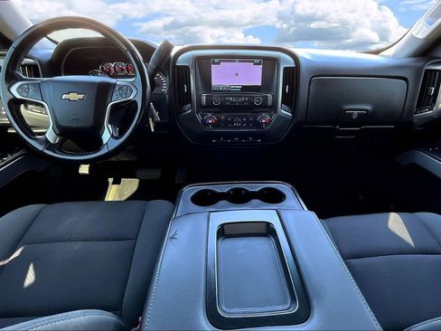 Used 2018 Chevrolet Silverado 1500 LT w/ All Star Edition AWD/4WD image 10