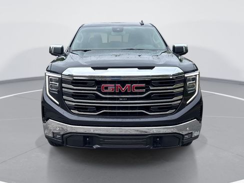Used 2024 GMC Sierra 1500 SLT w/ SLT Premium Plus Package AWD/4WD image 2