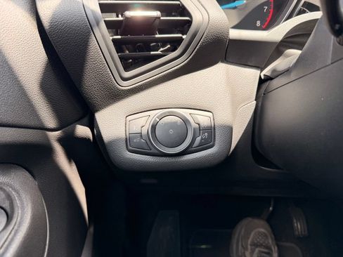 Used 2017 Ford Escape SE FWD image 26